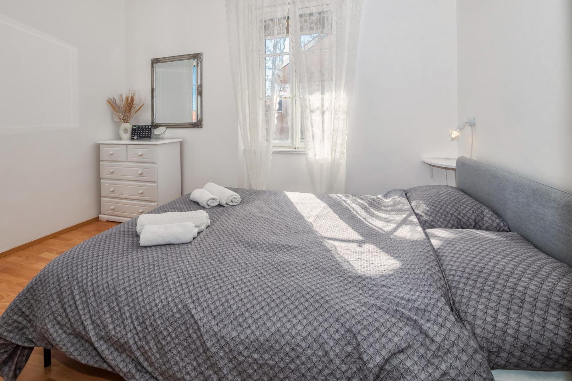 Apartment Bosa Split Eksteriør billede