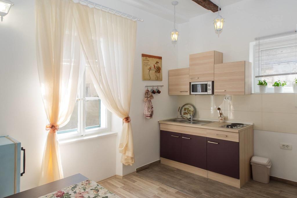 Apartment Bosa Split Eksteriør billede